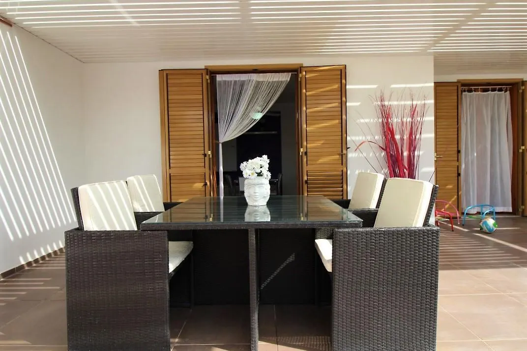 Violet House Daire Marina di Ragusa