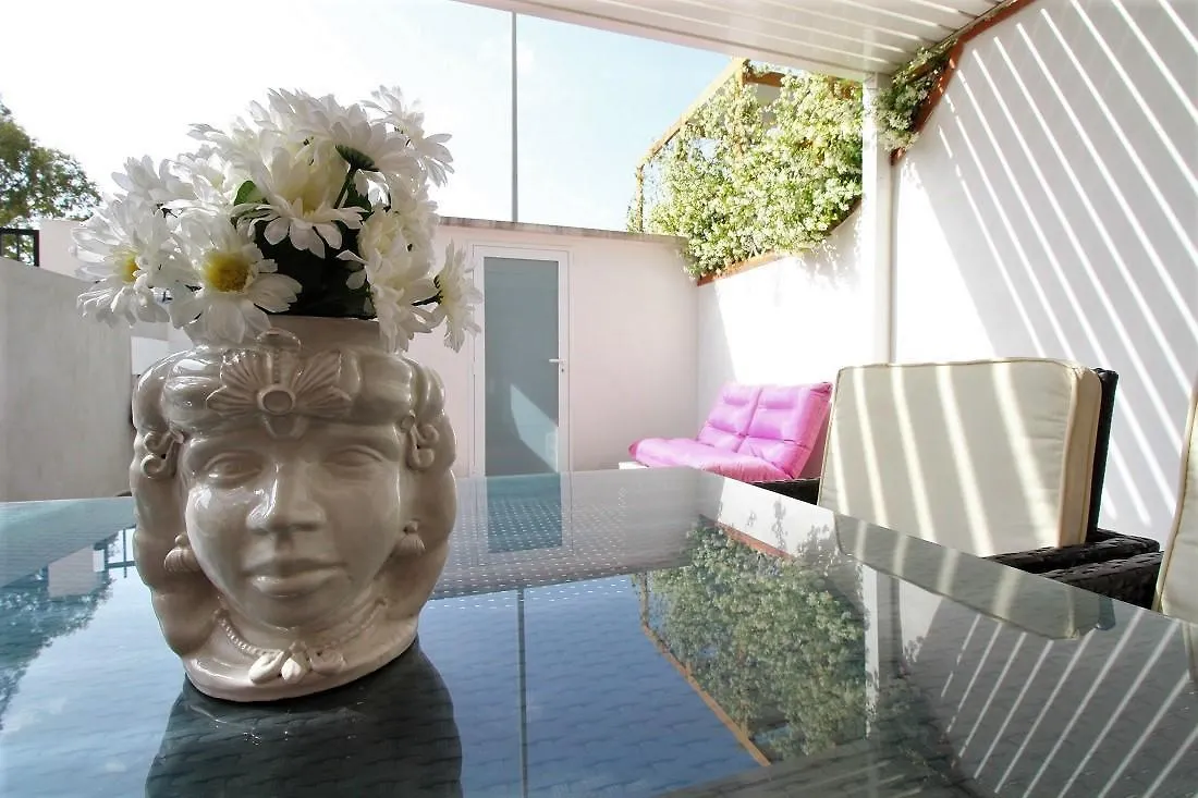 Violet House Daire Marina di Ragusa 0*,