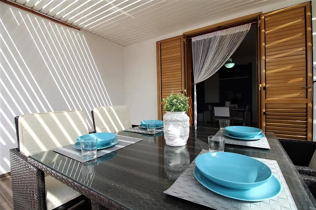 Violet House Daire Marina di Ragusa